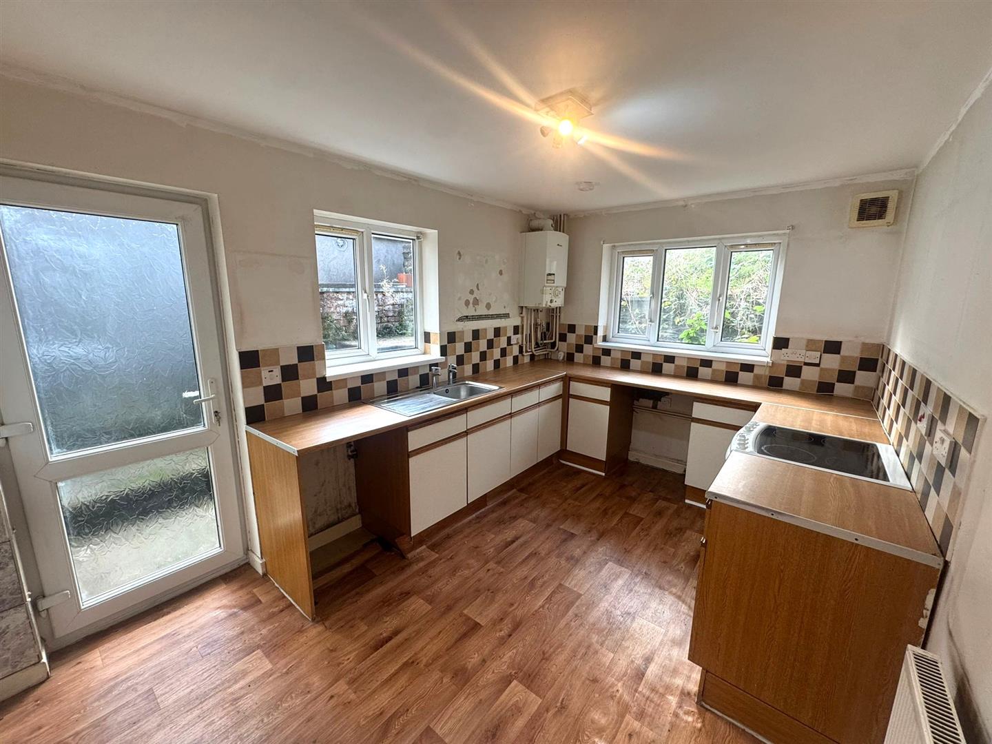 Pentremalwed Road, Morriston, Swansea, SA6 7BY